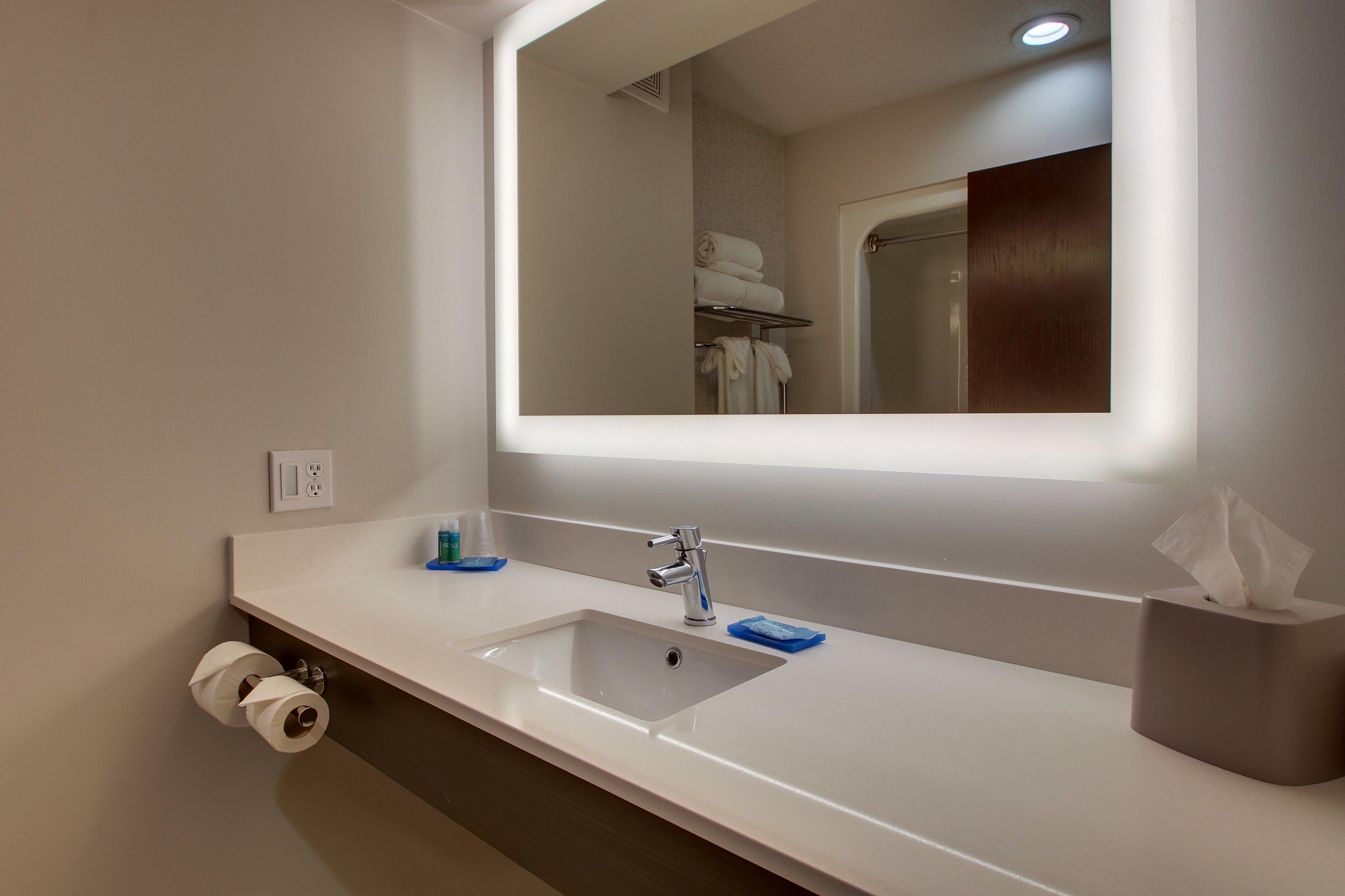 Holiday Inn Express Hotel & Suites Lebanon By Ihg Exterior foto